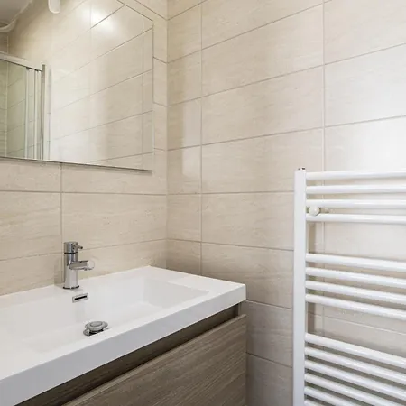 Apartament Pick A Flat's Apartements In Louvre-rivoli - Rue Du Roule *