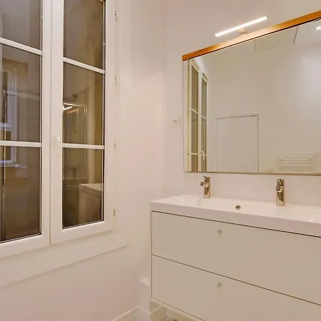 Pick A Flat's Apartements In Louvre-rivoli - Rue Du Roule Paryż