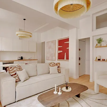 Pick A Flat's Apartements In Louvre-rivoli - Rue Du Roule Apartament *