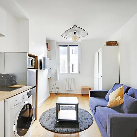 Pick A Flat's Apartements In Louvre-rivoli - Rue Du Roule *