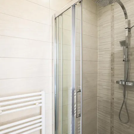 Pick A Flat's Apartements In Louvre-rivoli - Rue Du Roule * Paris