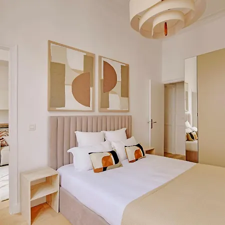 Pick A Flat's Apartements In Louvre-rivoli - Rue Du Roule Appartement *