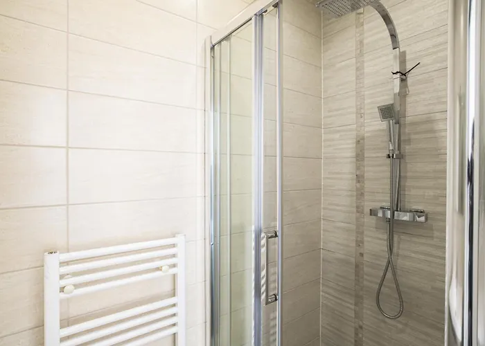 Pick A Flat's Apartements In Louvre-rivoli - Rue Du Roule * Paris