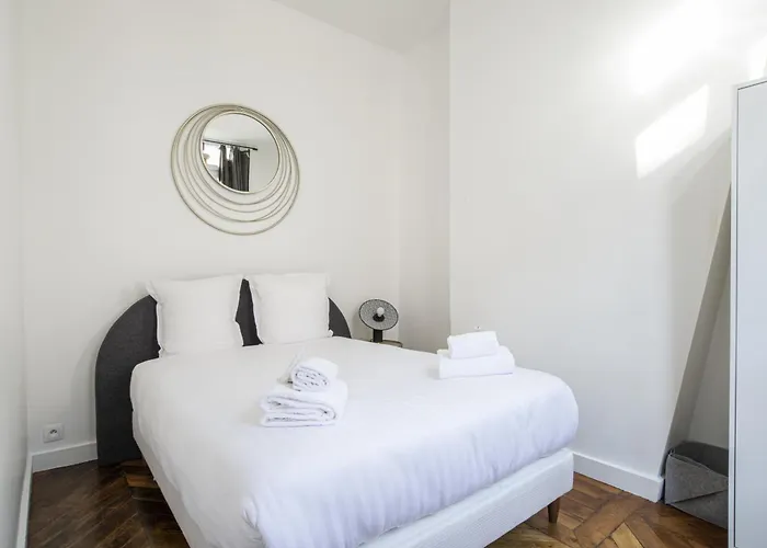 Pick A Flat's Apartements In Louvre-rivoli - Rue Du Roule Lejlighed *